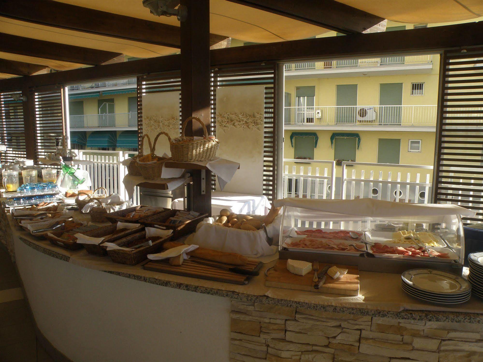 Hotel Delle Nazioni Lido di Jesolo Dış mekan fotoğraf